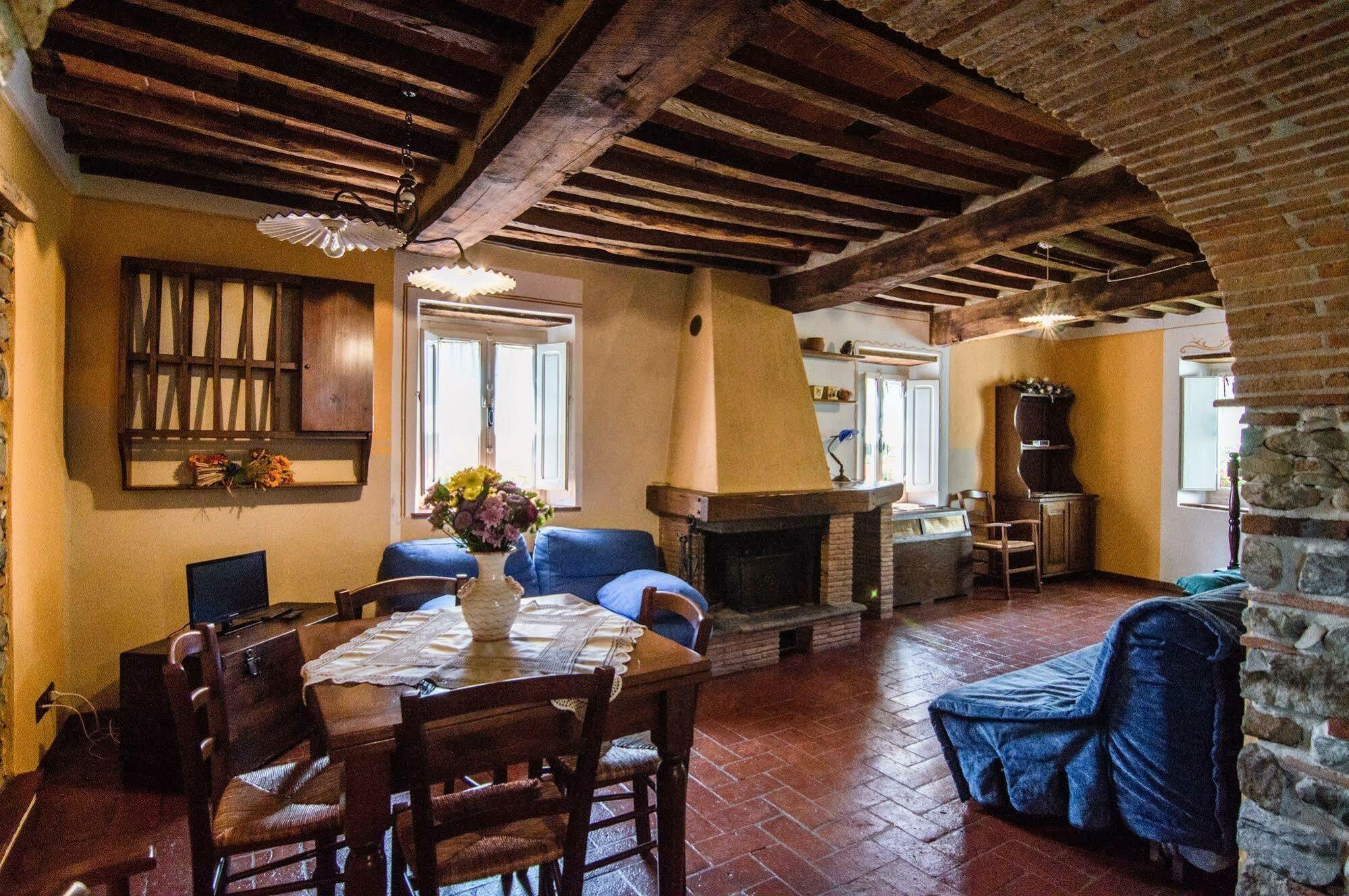 Agriturismo Chioi Barga Exterior foto